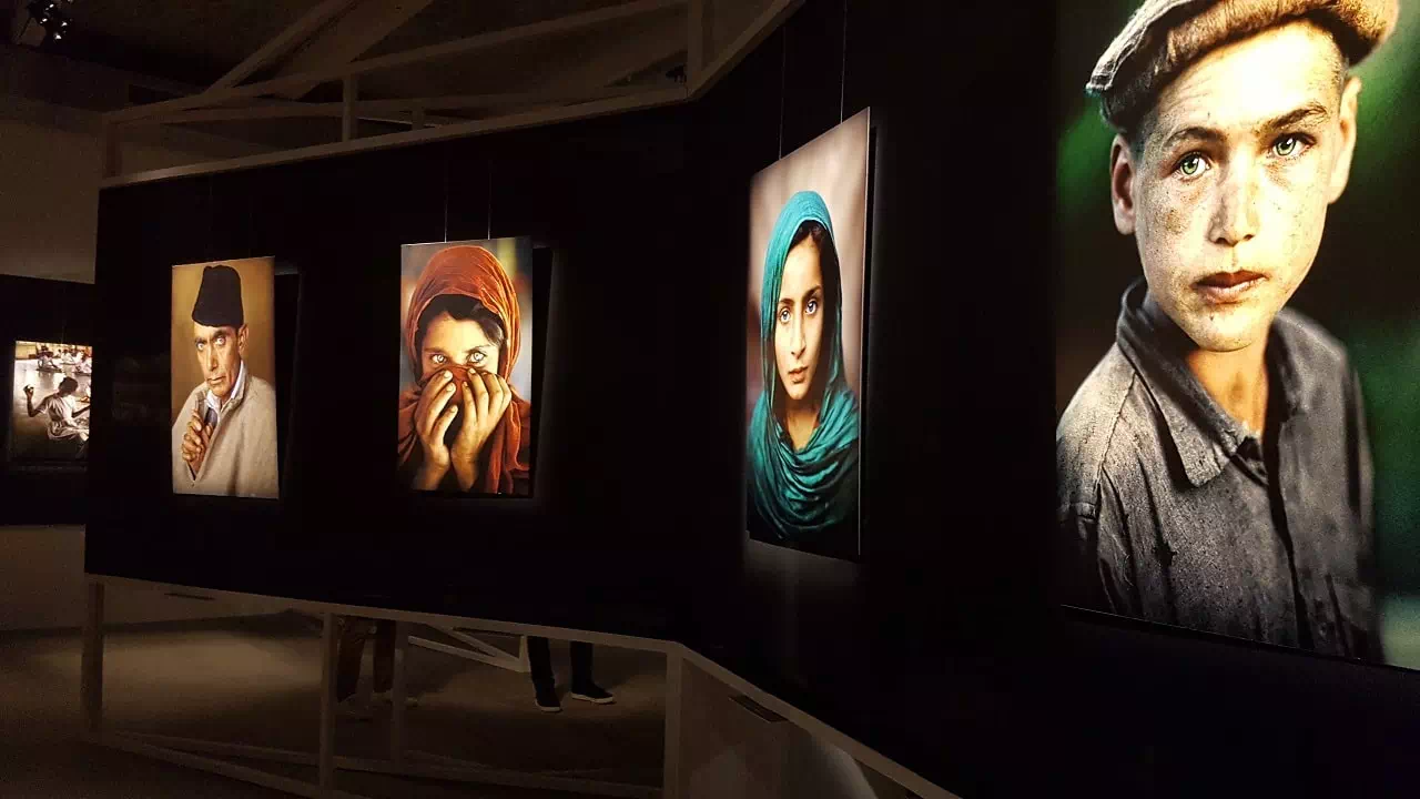 portraits dans les yeux Steve McCurry